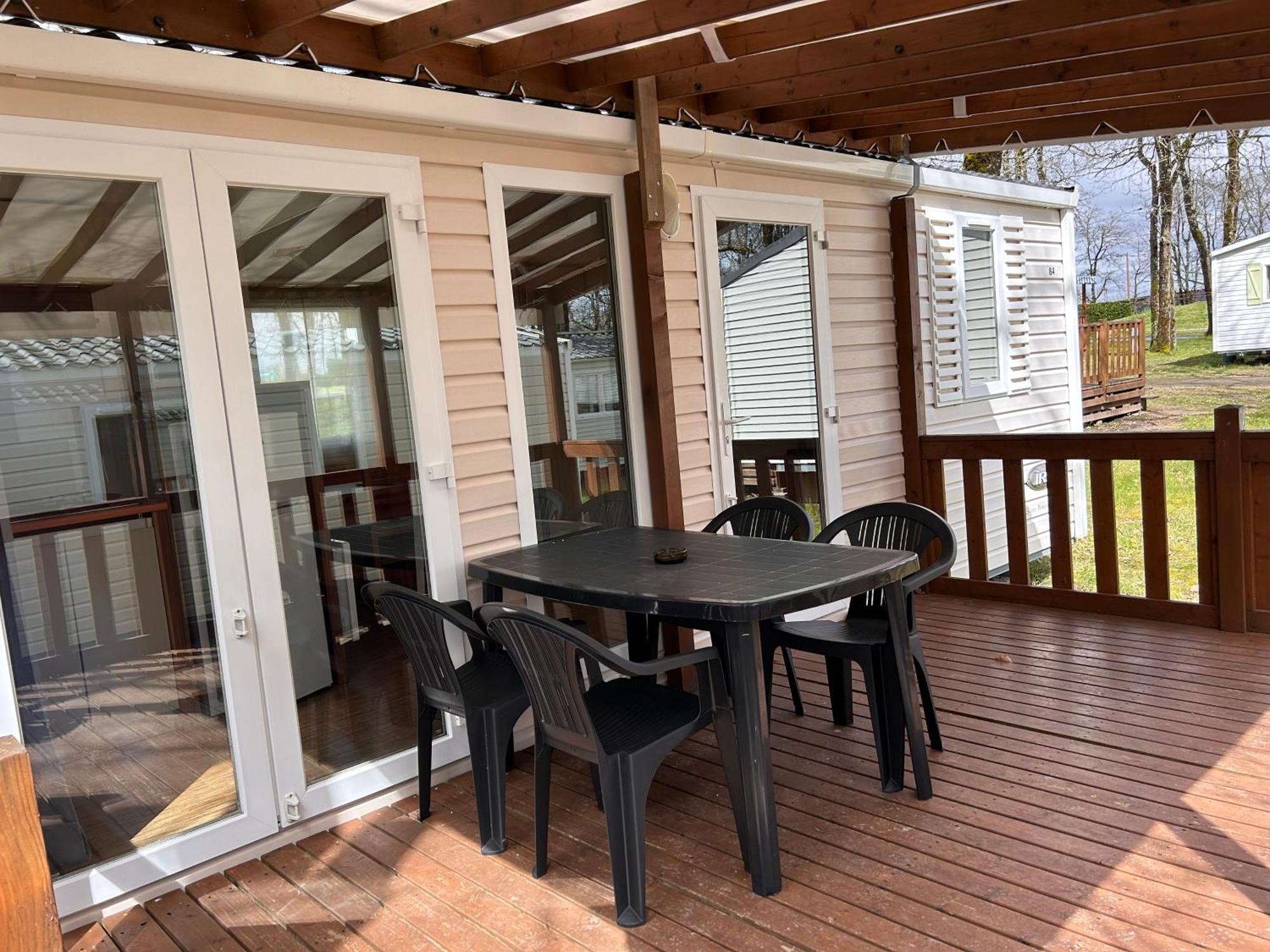 Camping Les Petites Minaudieres Coussay-les-Bois Номер фото